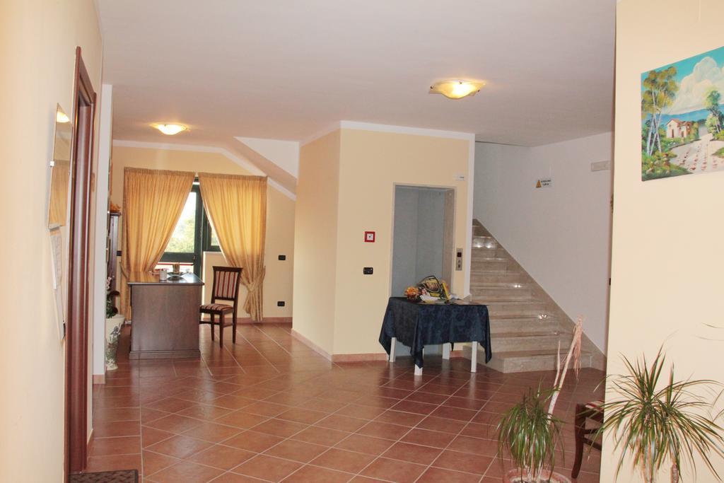 San Nicola Il Sole Hotel Albanella Exterior photo