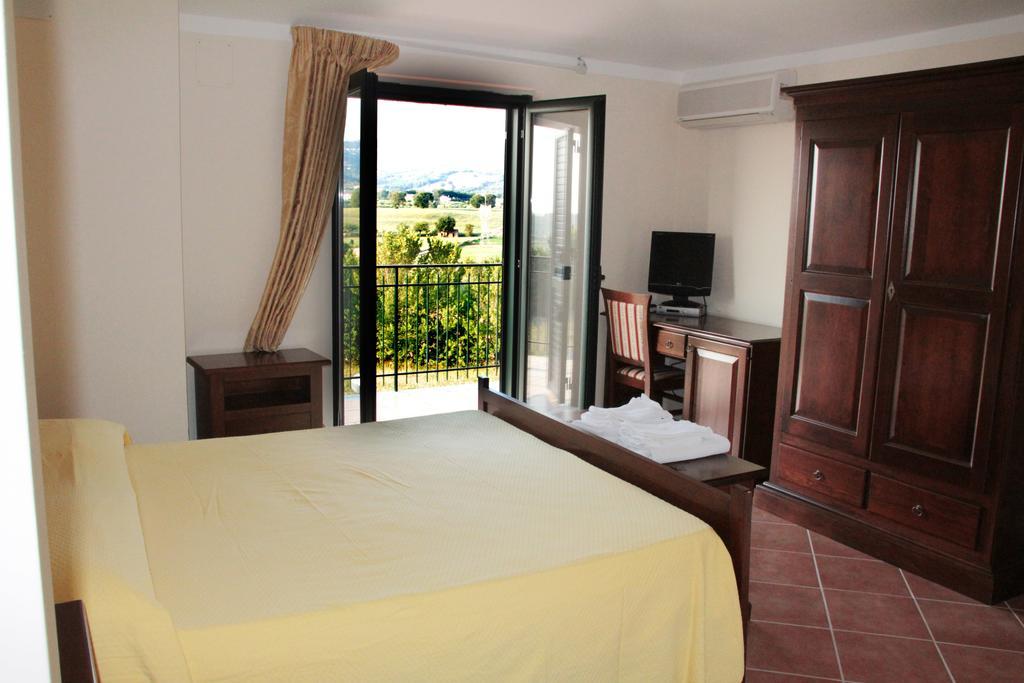 San Nicola Il Sole Hotel Albanella Room photo